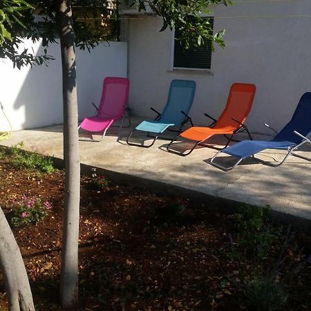 Holiday Home White House Sumartin Luaran gambar